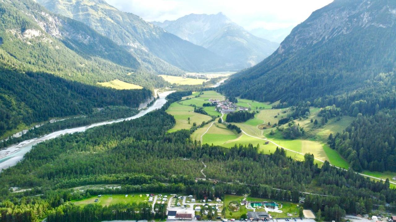 Camping Lechtal Vorderhornbach Exterior photo